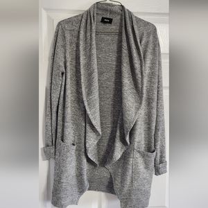 Cardigan sweater